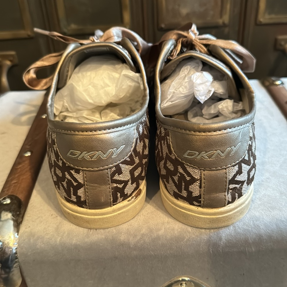 DKNY satin laced sneakers - Picture 5 of 5